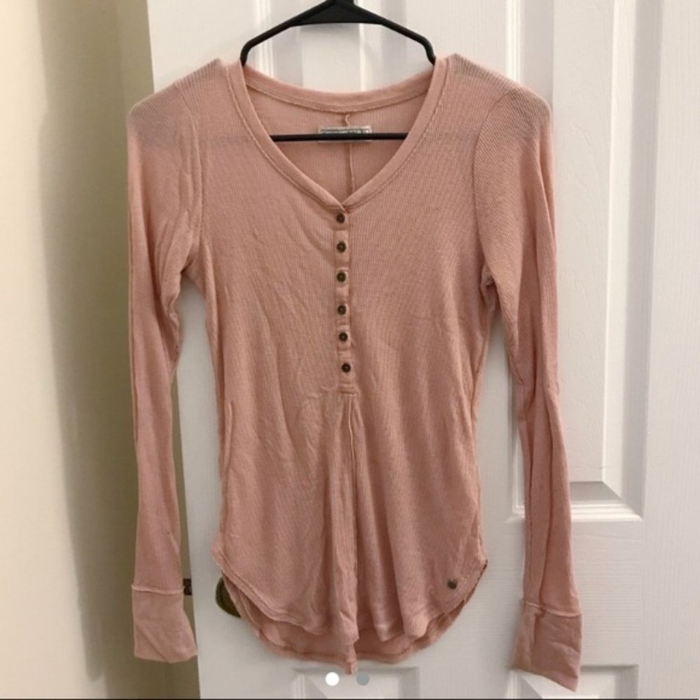 abercrombie pink ribbed henley